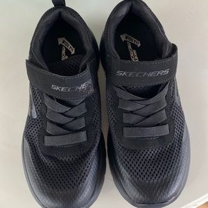 Boys Skechers memory foam wide fit black sneakers